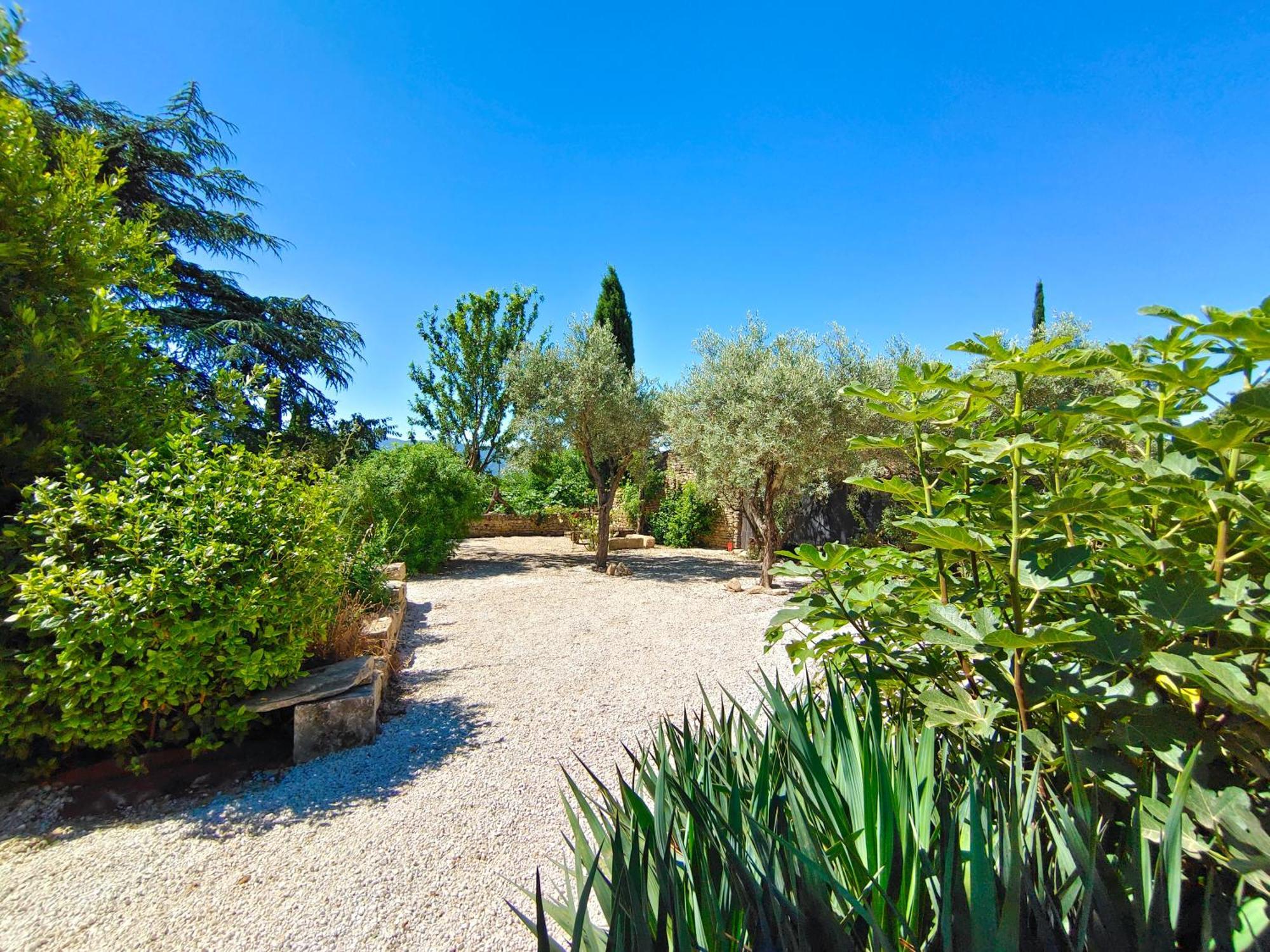 Rue Du Chateau A Cabrieres D'Avignon Bed & Breakfast エクステリア 写真