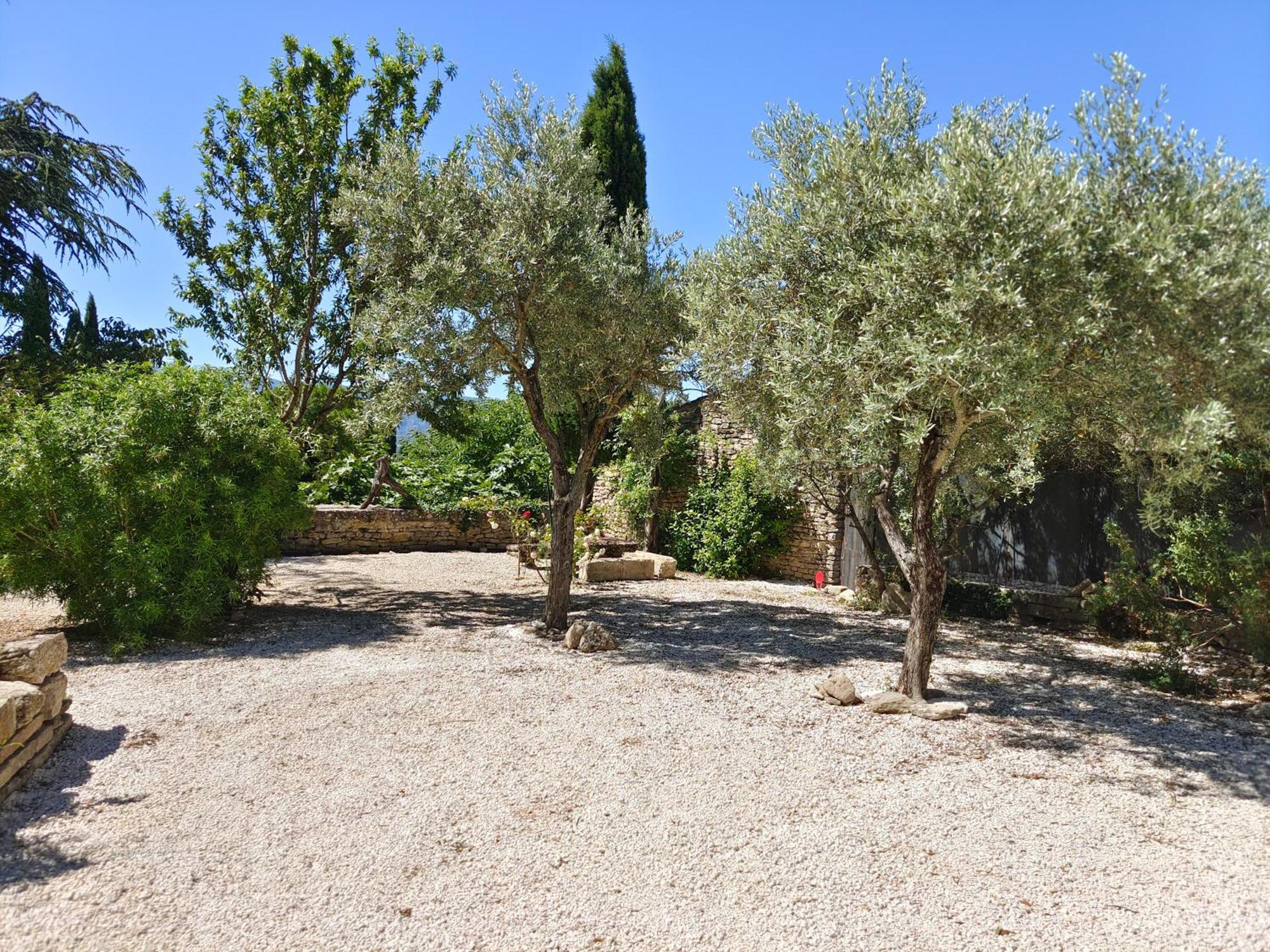 Rue Du Chateau A Cabrieres D'Avignon Bed & Breakfast エクステリア 写真