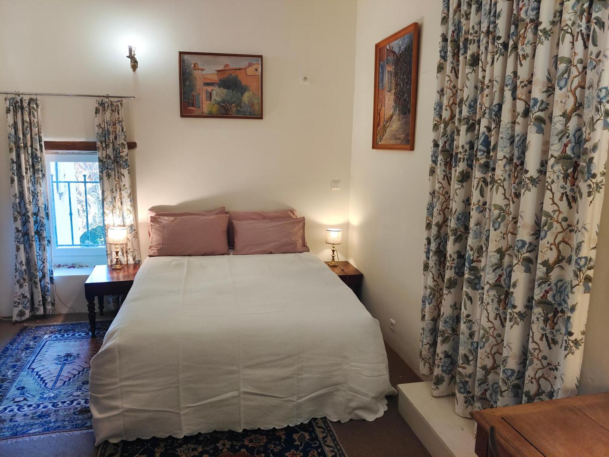 Rue Du Chateau A Cabrieres D'Avignon Bed & Breakfast エクステリア 写真