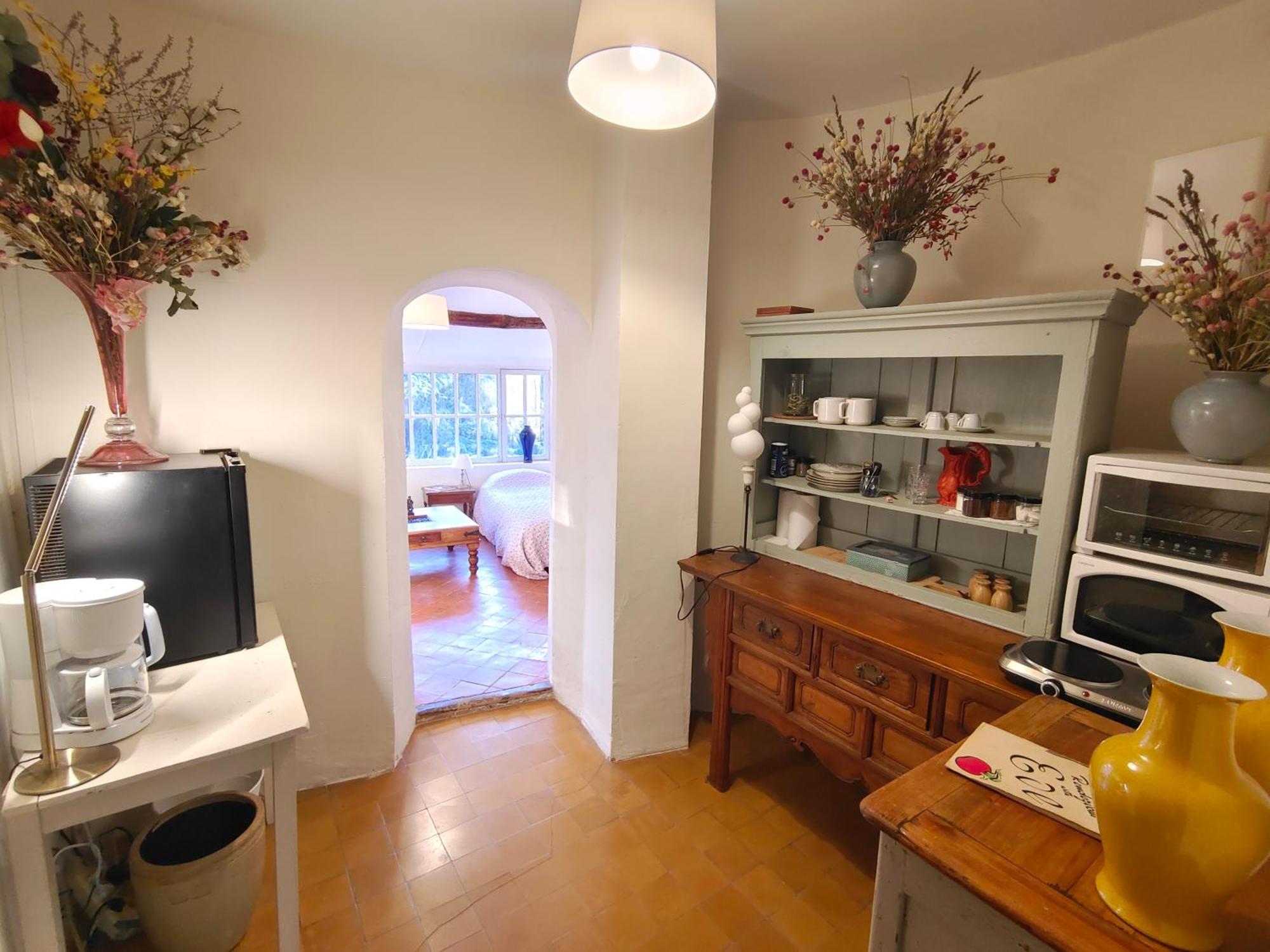Rue Du Chateau A Cabrieres D'Avignon Bed & Breakfast エクステリア 写真